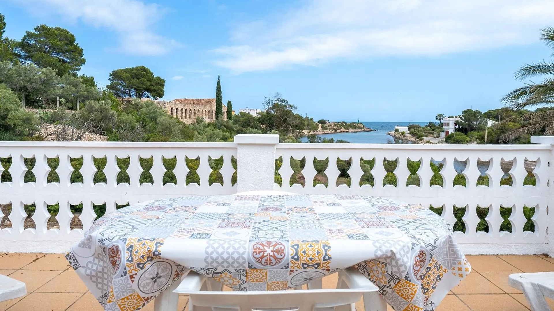 Holiday home Hauzify I Casa D'En Gras Villa L'Ametlla de Mar